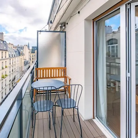 Apartment Invalides Avec Terrasse